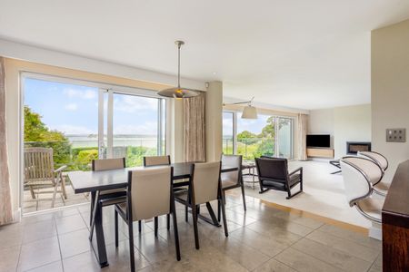 Chaddesley Glen, Poole, Dorset, BH13 - Photo 2