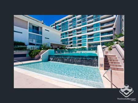 Furnished Broadbeach Long Stay Apartments - Photo 2