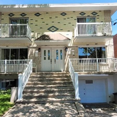 Ahuntsic- 4.5 au 2e de Triplex (prop occupants) Sauvé et St-Firmin - Photo 3