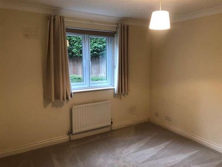 Lower Kings Road, Berkhamsted, HP4 - Photo 2