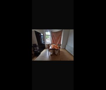 Room in a Shared House, Thornhill Road, CR0 - Photo 1