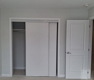 For Lease - 716 Fairline Row, Kanata, Ontario - Photo 6