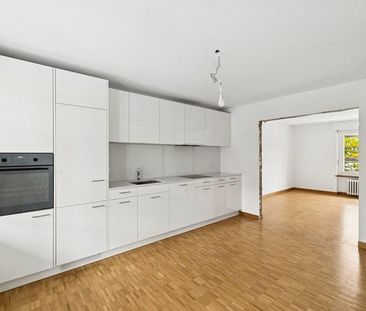 frisch sanierte 4-Zimmer-Wohnung in ruhiger Liegenschaft - Photo 3