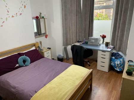 5 bedroom house to rent - Photo 4