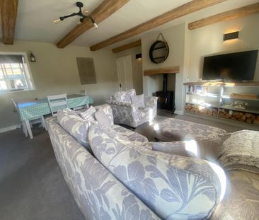 3 bedroom House To Let - Photo 1