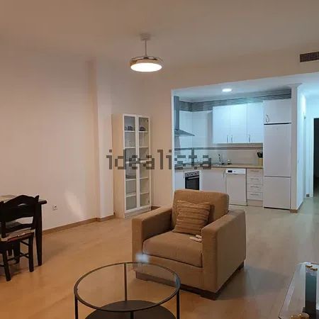 Alquiler de piso en La Trinidad - Photo 1