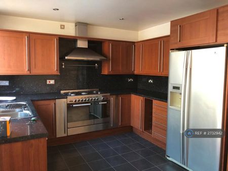 2 bedroom terraced house to rent - Photo 5