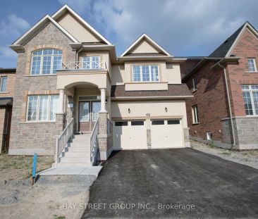 Detached Home For Lease | N9050489 - Photo 2