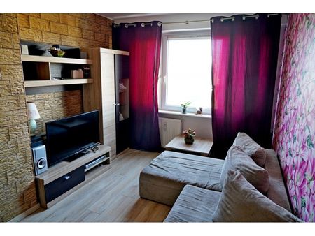 Wynajmę mieszkanie 73 m² 4 pokoj. – Konin, ul Przemysłowa - Photo 2