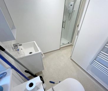 Studio to rent - Photo 4