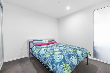 Modern City Living - Photo 4