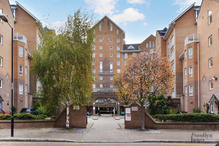 Hera Court, E14 3UJ, London - Photo 3