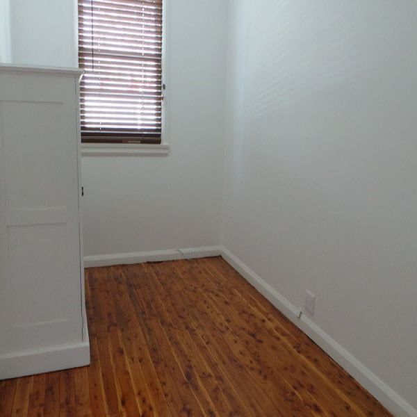 Upstairs Unit Peel Street TAMWORTH CBD - Photo 1