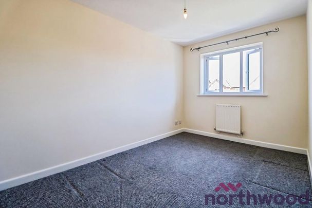 4 bedroom detached house to rent - Photo 1