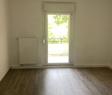 Renovierte 2 Zimmerwohnung mit Balkon sucht Sie! - Photo 4