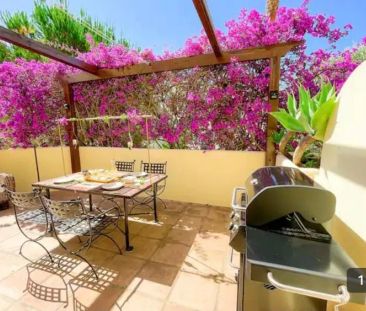 Alquiler de piso en Urbanización Los Pinos de Aloha, 7 - Photo 2