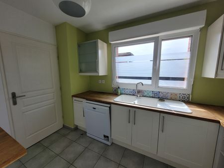 Location Appartement 3 pièces 73m² RONCHIN 59790 - Photo 5