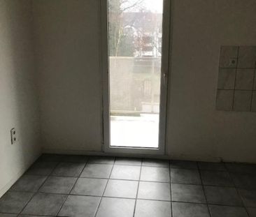 ab sofort 2 Zi Wohnung, 53qm, Balkon, Aufzug, 42289 Wuppertal - Foto 1