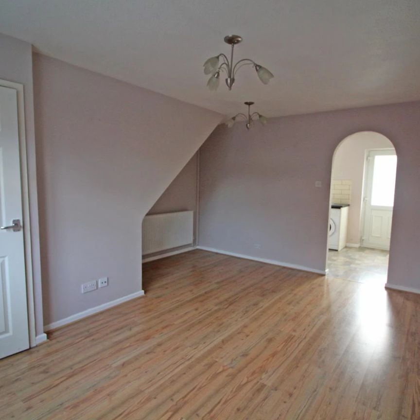 2 Bedroom House - Semi-Detached - Photo 1