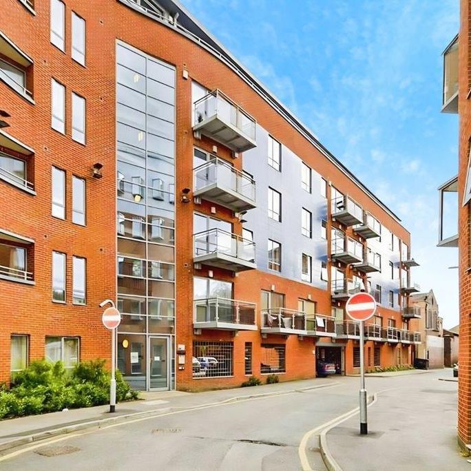 2 bedroom property to rent - Photo 1