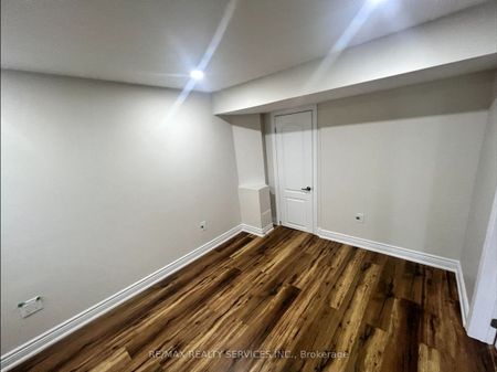 For Lease - 18 Treegrove Crescent Unit# Bsmt, Brampton, Ontario - Photo 3