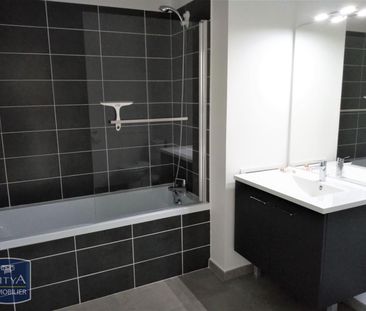 Location Appartement 2 pièces 41m² LOOS 59120 - Photo 1
