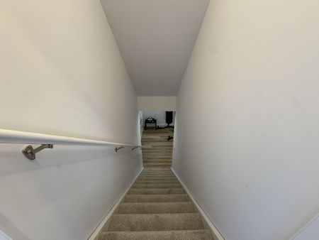 For Lease - 1562 Bob Schram Way, London North, Ontario - Photo 4