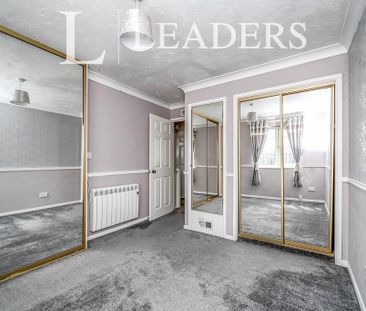 2 bedroom semi-detached house to rent - Photo 4