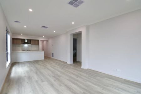 “Modern Family Home in Berwick with 4 Bedrooms” - Photo 4