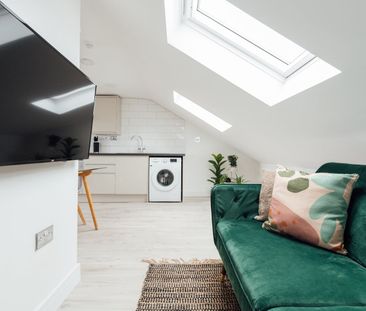 1 Bed Flat, Empress Avenue, IG1 - Photo 4