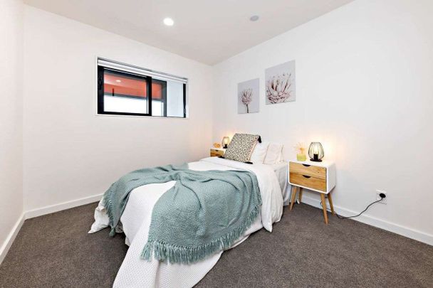 2 Bedroom Apartment Birkenhead - Photo 1