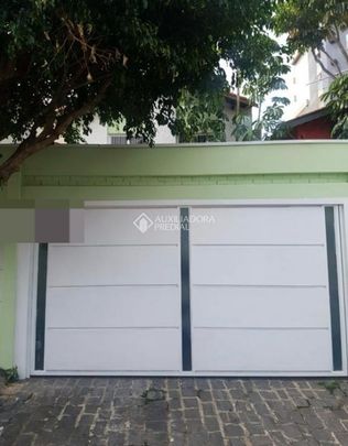 Sobrado com 5 quartos e 193m² para alugar em Vila Guiomar, Santo André. - Photo 1