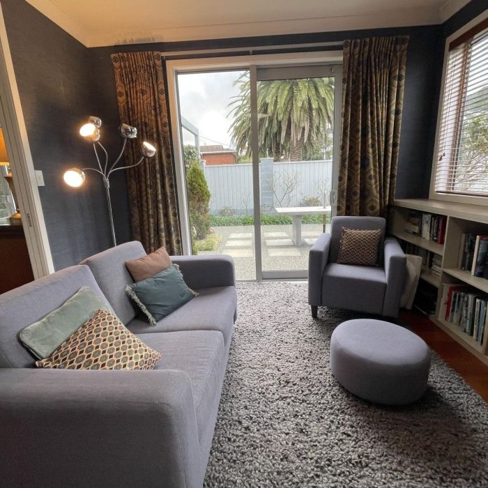 A modern family home with space for all - Photo 1