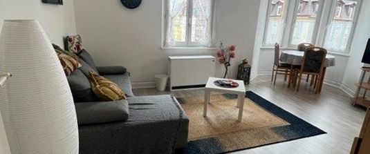 Helle Altbauwohnung in Fürth - Photo 1