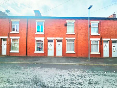 Blakey Street, Longsight, Manchester, M12 - Photo 4