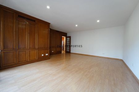 Piso de alquiler en Pascual I Genis, Sant Francesc - Photo 4