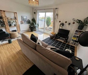 Knightstone Heights, Frome, Somerset, BA11 - Photo 1