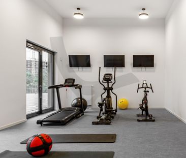 Single Studio Living im Fritz-Tower - Photo 1