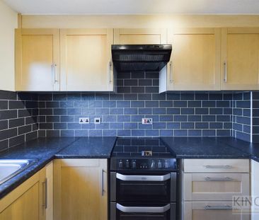 1 bedroom semi-detached house to rent - Photo 6