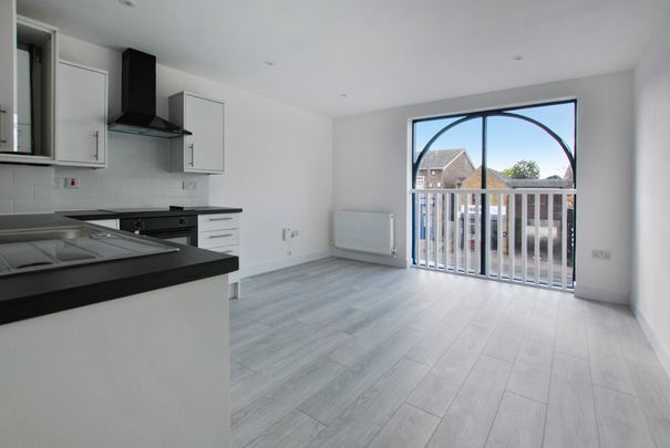 Station Road, Longfield, London - Photo 1