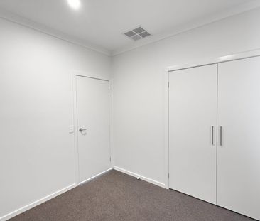 🏡 Brand New 4-Bedroom House in Eynesbury - Photo 5