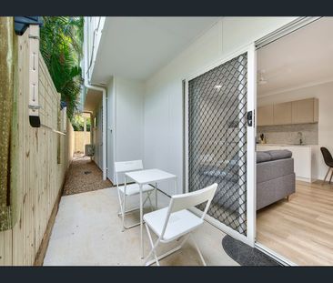 28 Rockingham Street, Mount Gravatt, Qld 4122 - Photo 1