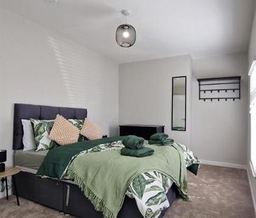 Rooms 1,2,3, 4 & 5, 8 Pims Avenue, Belfast, BT4 1PJ - Photo 3