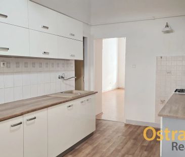 Pronájem bytu 1+1, ul. Veleslavínova, Ostrava - Photo 2