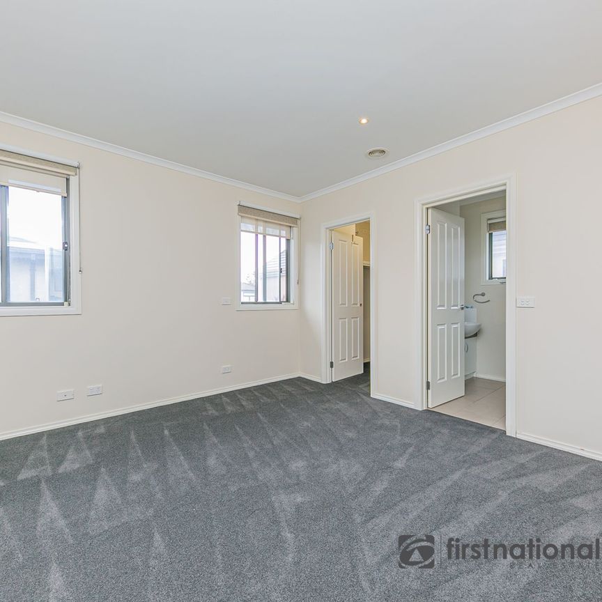 1/5 Folkestone Road, 3150, Glen Waverley Vic - Photo 1