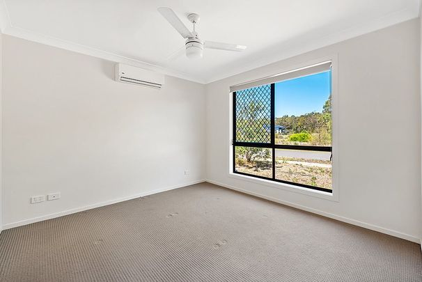 Minutes from the beach and airport in a lovely bush setting - Photo 1