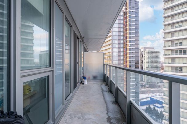For Lease - 115 McMahon Drive Unit# 1906, Toronto, Ontario - Photo 1