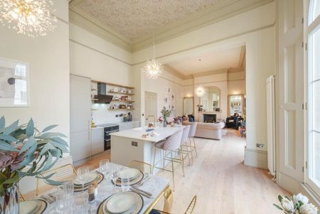 2 Bedroom Home – Medium Let - Photo 2