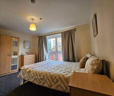 Room in a Shared House, Horton Street, BS2 - Photo 4