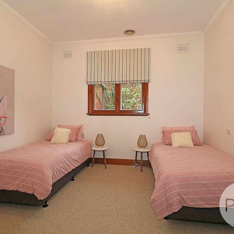 58 Railway Street, Turvey Park NSW 2650 - Photo 1